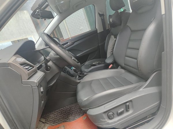 Volkswagen Tharu 2021, 54800 км, за 12990 USD - фото 14