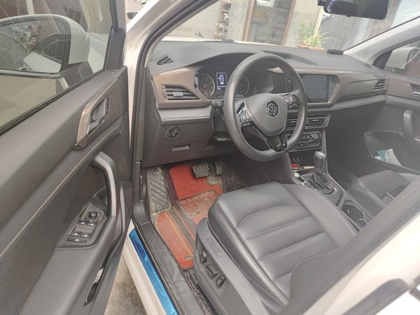 Volkswagen Tharu 2021, 54800 км, за 12990 USD - фото 19