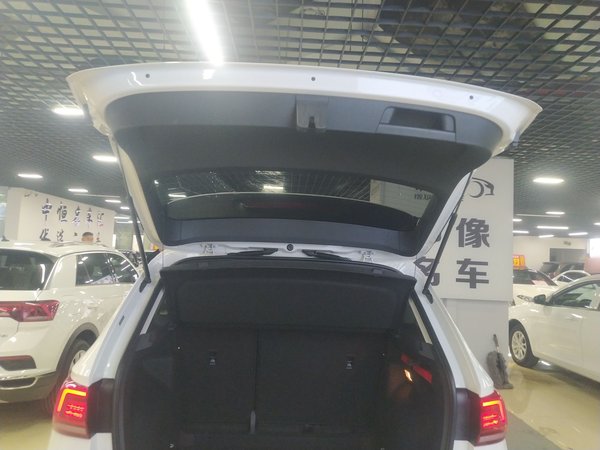 Volkswagen Tharu 2021, 67400 км, за 13626 USD - фото 22