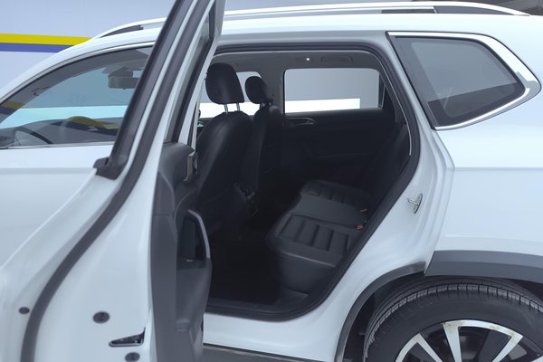 Volkswagen Tharu 2021, 70600 км, за 14402 USD - фото 17