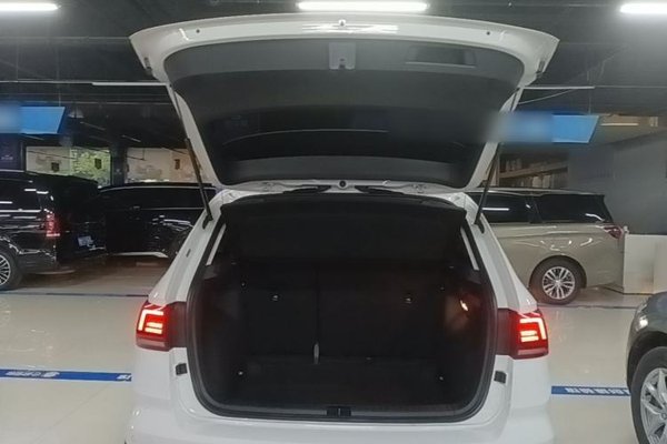Volkswagen Tharu 2021, 86400 км, за 13757 USD - фото 22