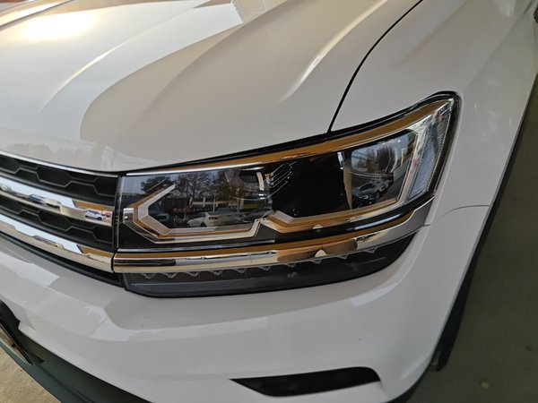 Volkswagen Tharu 2021 280TSI Two-Wheel-Drive Luxury Plus Edition, 2021 года