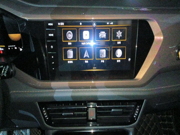 Volkswagen Tharu 2022, 25200 км, за 15312 USD