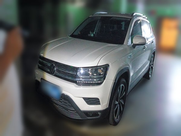 Volkswagen Tharu 2022 280TSI Two-Wheel-Drive Luxury Edition