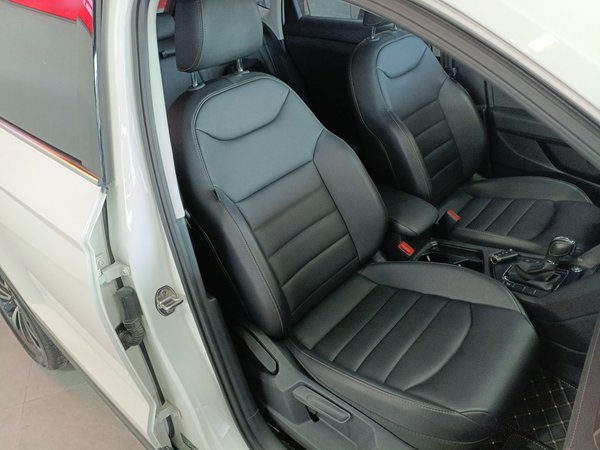 Volkswagen Tharu 2022, 56500 км, за 16991 USD - фото 23