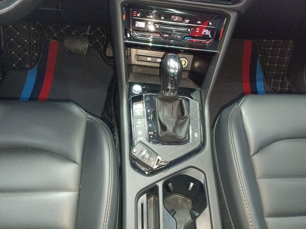 Volkswagen Tharu 2022, 56500 км, за 16991 USD - фото 15