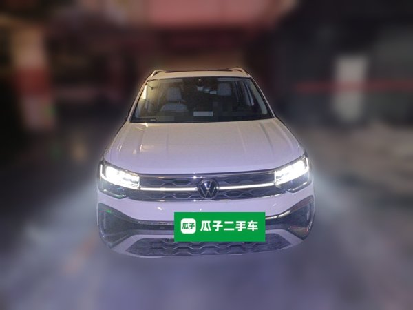 Volkswagen Tharu 2023, 23600 км, за 18416 USD