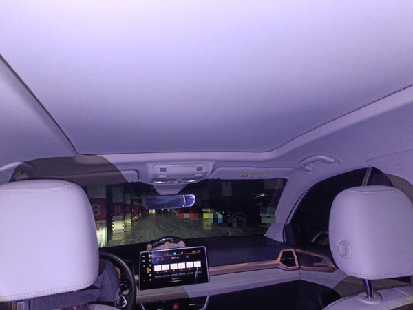 Volkswagen Tharu 2023, 23600 км, за 18416 USD - фото 13