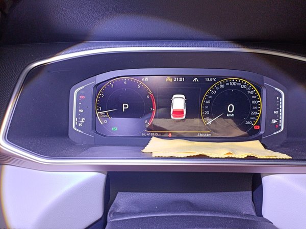 Volkswagen Tharu 2023, 23600 км, за 18416 USD - фото 10