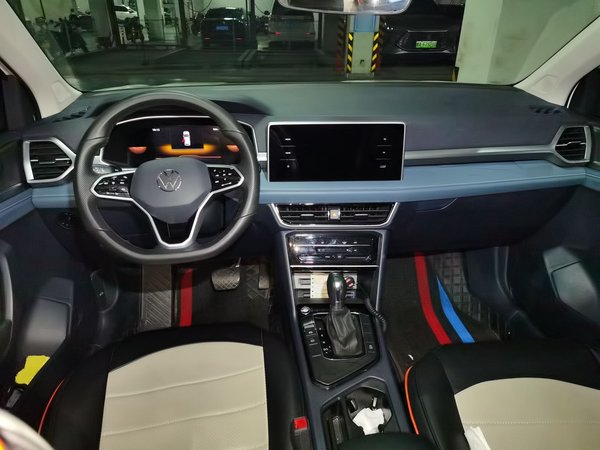 Volkswagen Tharu 2023, 23900 км, за 15029 USD - фото 13