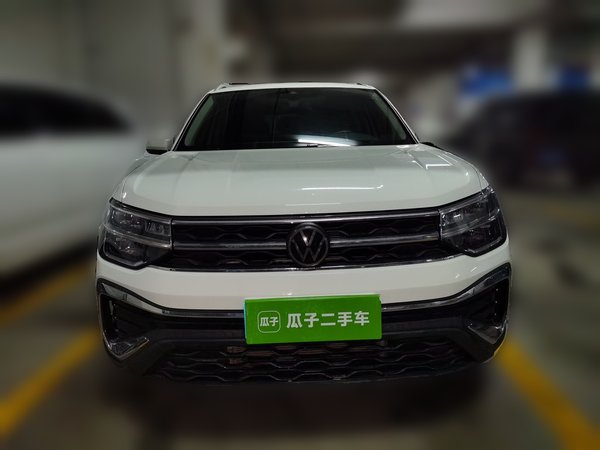 Volkswagen Tharu 2023, 23900 км, за 15029 USD