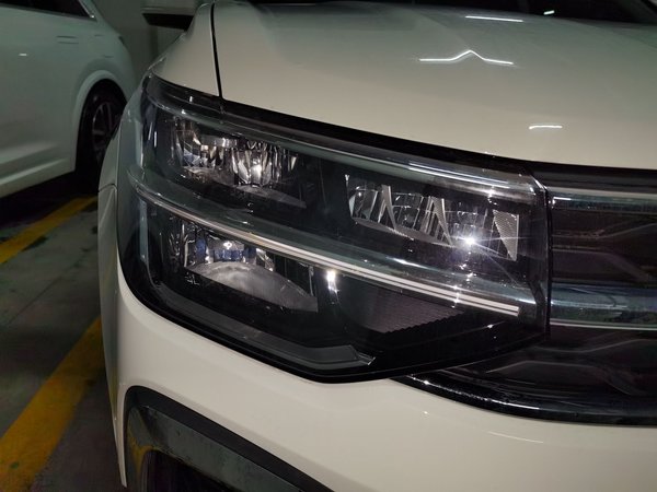 Volkswagen Tharu 2023, 23900 км, за 15029 USD