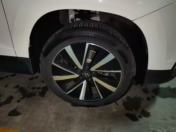 Volkswagen Tharu 2023, 23900 км, за 15029 USD - фото 7