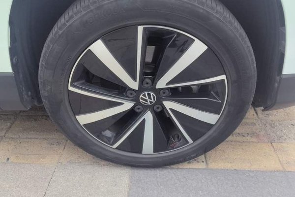 Volkswagen Tharu 2024, 20200 км, за 16767 USD - фото 8