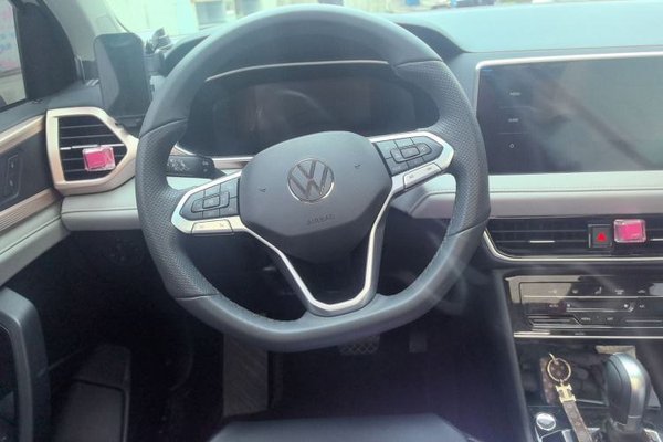 Volkswagen Tharu 2024, 20200 км, за 16767 USD - фото 10