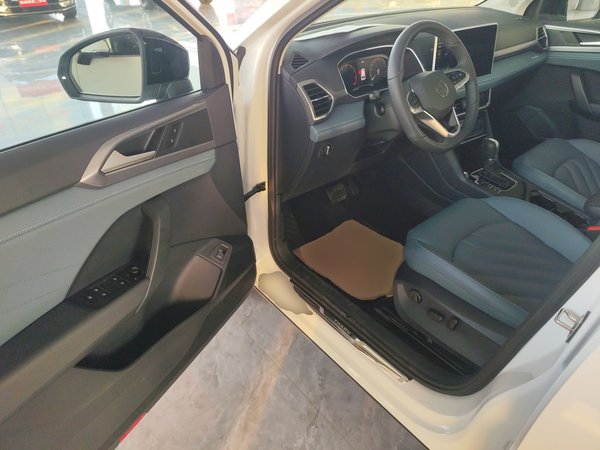 Volkswagen Tharu 2024, 6700 км, за 17232 USD - фото 19