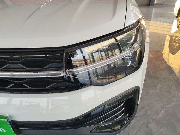 Volkswagen Tharu 2024, 6700 км, за 17232 USD - фото 9