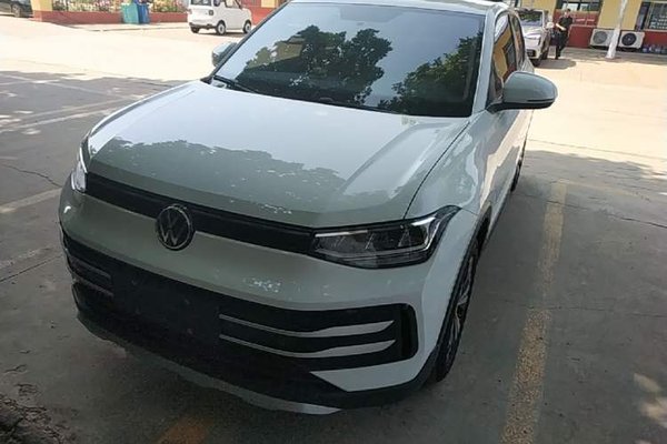Volkswagen Tharu · 2025 год