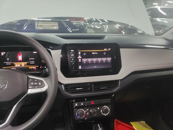 Volkswagen Tharu 2025, 5100 км, за 15596 USD - фото 16