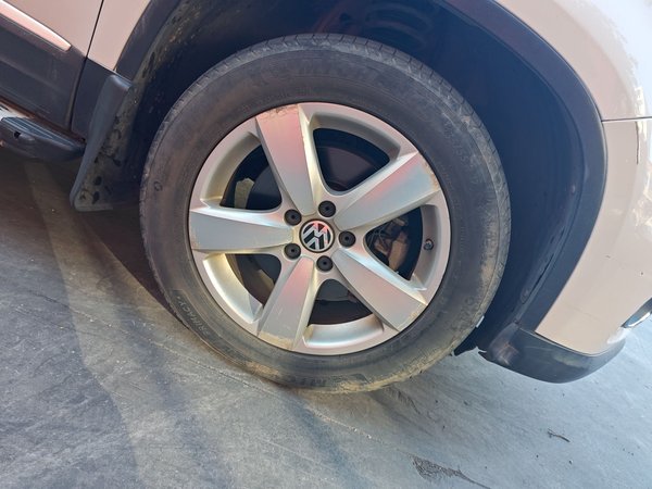 Volkswagen Tiguan 2012, 198500 км, за 5093 USD - фото 30