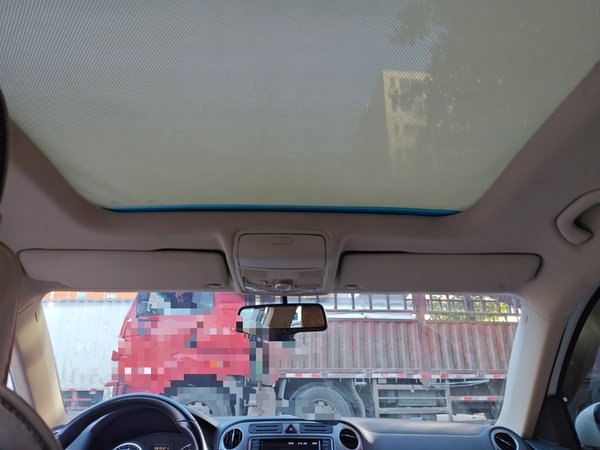 Volkswagen Tiguan 2012, 198500 км, за 5093 USD - фото 8