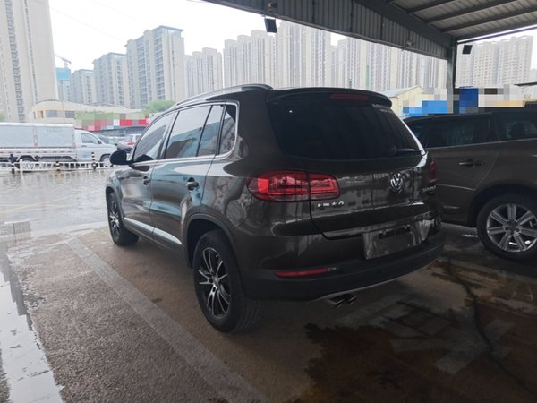 Volkswagen Tiguan 2013, 82300 км, за 6686 USD