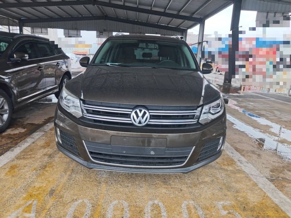 Volkswagen Tiguan 2013, 82300 км, за 6686 USD