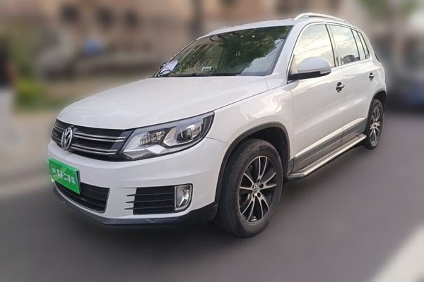 Volkswagen Tiguan · 2013 год