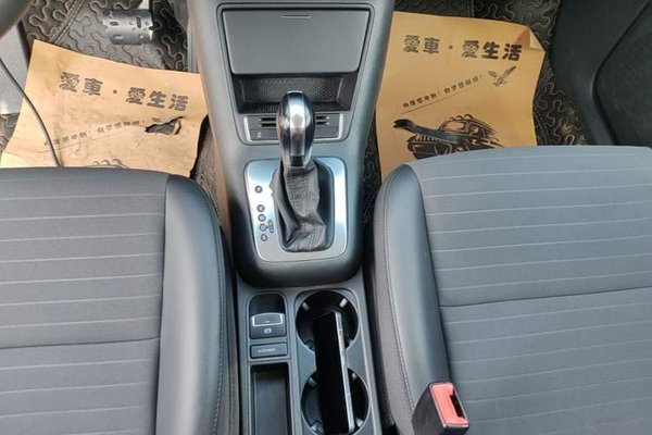 Volkswagen Tiguan 2013, 153600 км, за 5882 USD - фото 16