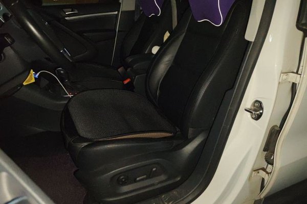 Volkswagen Tiguan 2013, 55600 км, за 6907 USD - фото 12