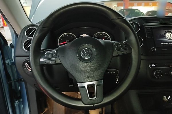 Volkswagen Tiguan 2015, за 6893 USD - фото 19