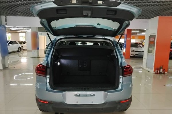 Volkswagen Tiguan 2015, за 6893 USD - фото 27