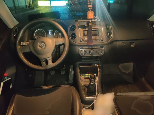 Volkswagen Tiguan 2015, 82899 км, за 5846 USD - фото 10