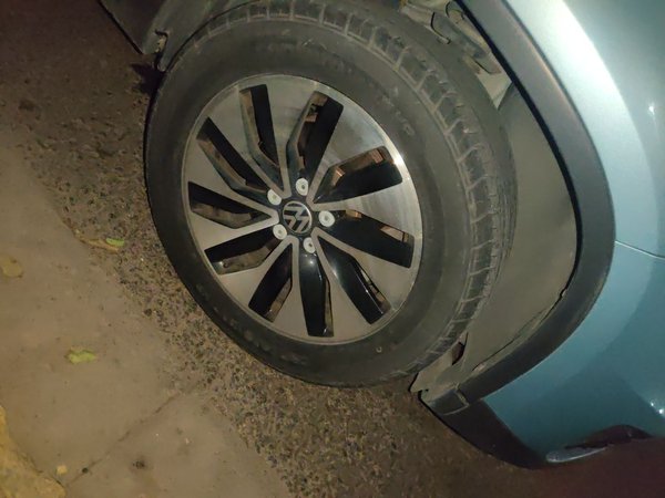 Volkswagen Tiguan 2015, 82899 км, за 5846 USD - фото 8