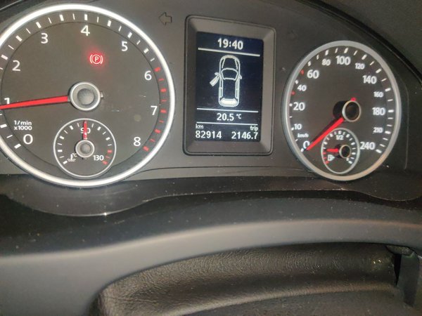 Volkswagen Tiguan 2015, 82899 км, за 5846 USD - фото 13
