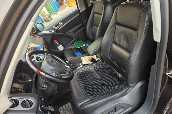 Volkswagen Tiguan 2015, 105600 км, за 7528 USD - фото 12