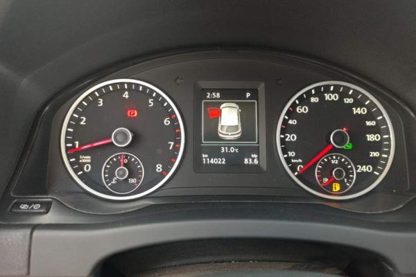 Volkswagen Tiguan 2015, 114000 км, за 8490 USD - фото 14