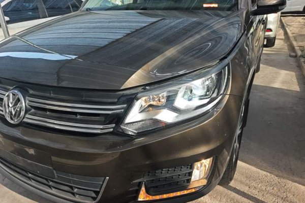 Volkswagen Tiguan 2015, 114000 км, за 8490 USD - фото 8