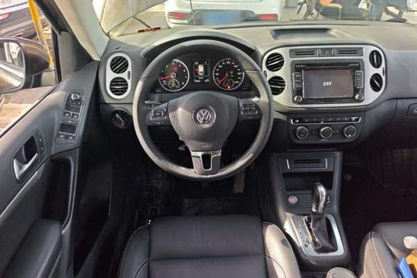 Volkswagen Tiguan 2015, 114000 км, за 8490 USD - фото 13