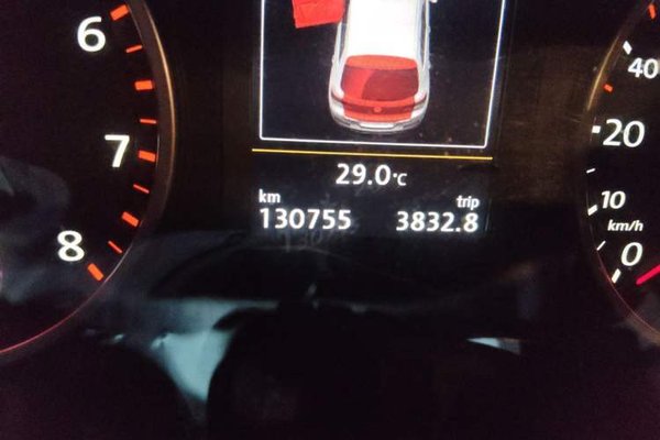 Volkswagen Tiguan 2015, 130700 км, за 6179 USD - фото 13
