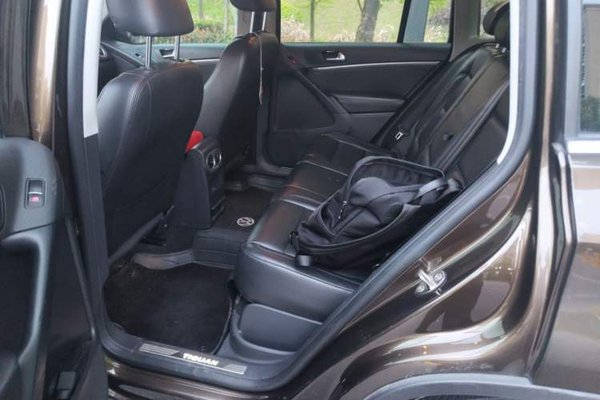 Volkswagen Tiguan 2015, 141700 км, за 5708 USD - фото 18