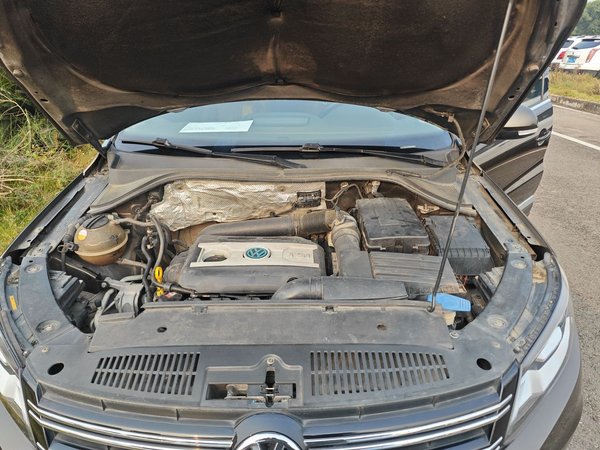 Volkswagen Tiguan 2015, 160300 км, за 7161 USD - фото 19