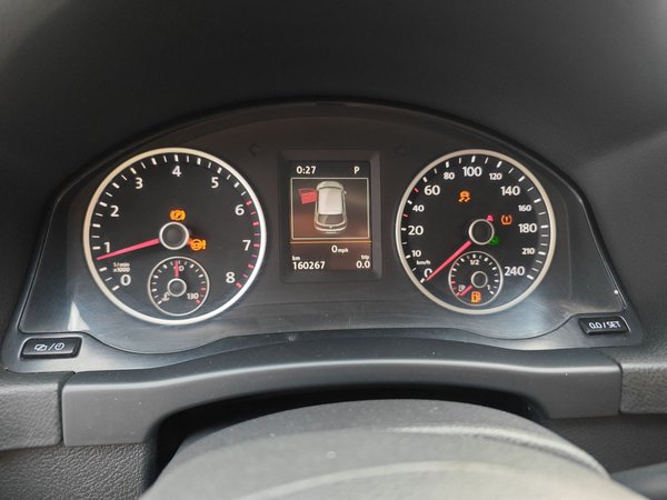 Volkswagen Tiguan 2015, 160300 км, за 7161 USD - фото 11