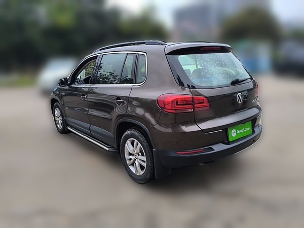 Volkswagen Tiguan 2015, 169200 км, за 5064 USD