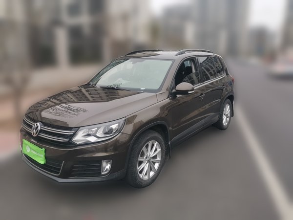 Volkswagen Tiguan 2015, 186700 км, за 5146 USD