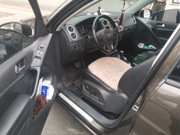 Volkswagen Tiguan 2015, 186700 км, за 5146 USD - фото 18