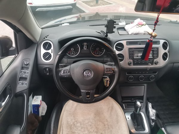 Volkswagen Tiguan 2015, 186700 км, за 5146 USD - фото 20