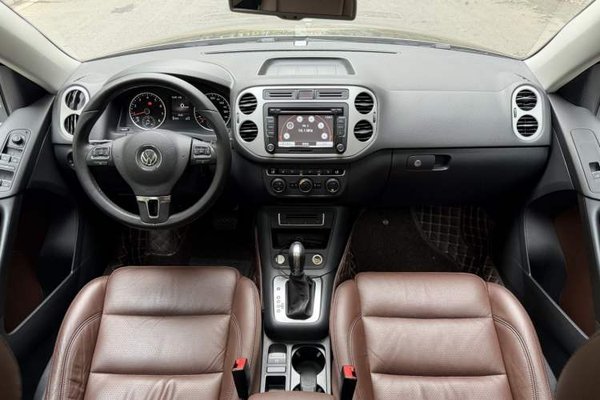 Volkswagen Tiguan 2015, 52100 км, за 8636 USD - фото 12