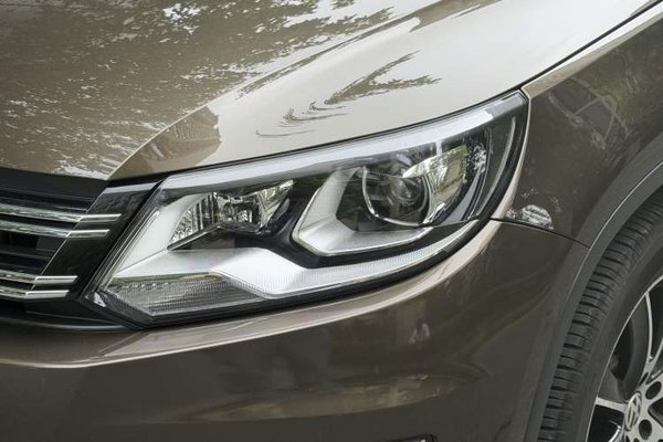 Volkswagen Tiguan 2015, 52100 км, за 8636 USD - фото 8