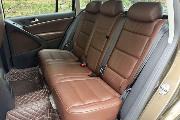 Volkswagen Tiguan 2015, 52100 км, за 8636 USD - фото 20